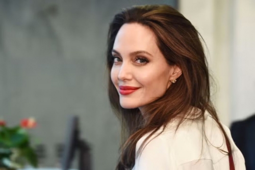 It’s a real gift to be an artist, says Angelina Jolie