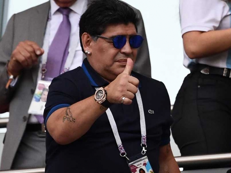 Maradona apologises over ‘robbery’ comments