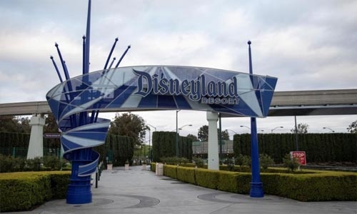 Disneyland, other California theme parks, stadiums could reopen April 1