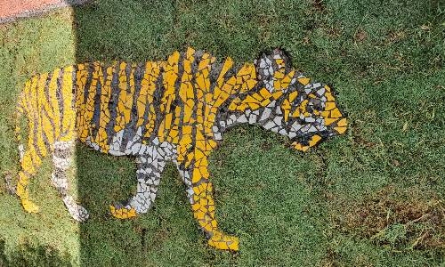 Indian School wins first prize for best school garden artworks