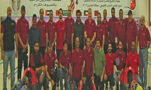 Hazeem, Aaidi lead three games in bowling