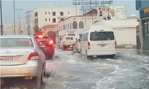 Heavy rains trigger floods in Kingdom