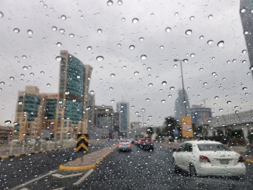 Bahrain drivers are advised to be extra cautious as rain alert is issued