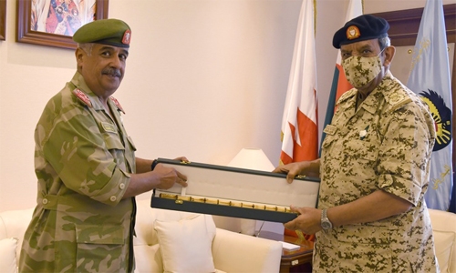 BDF Commander-in-Chief receives National Guard President