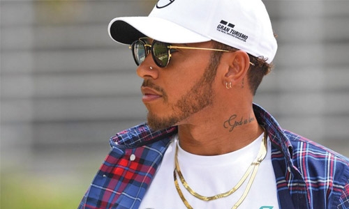 Lewis Hamilton handed penalty