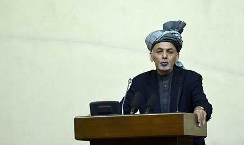 Afghan leader implores Pakistan to battle Taliban