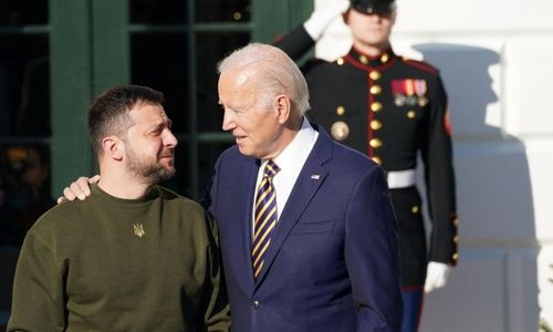 Ukrainian President Zelensky meets Biden at White House, wins more military support
