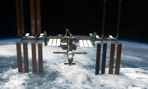 Space station marks 15 years of astronaut life