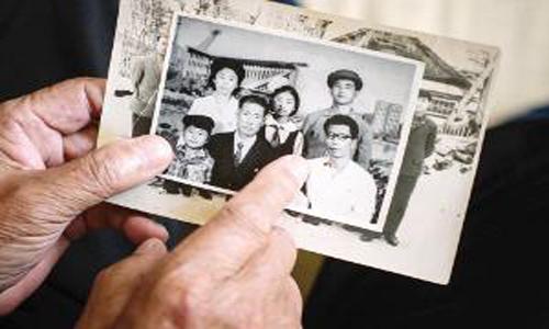 Families gather for rare North, South Korea reunion