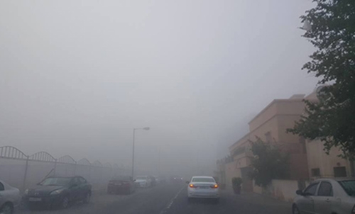 Thick fog covers Bahrain