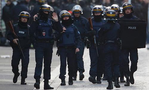 Fate of Paris attack 'mastermind' still unknown after raid