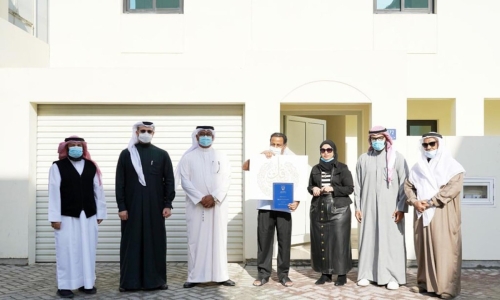 More Bahrainis receive housing units