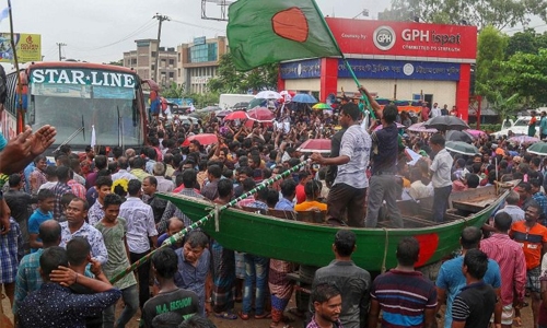 Bangladesh highway blocked as fishermen protest catch ban