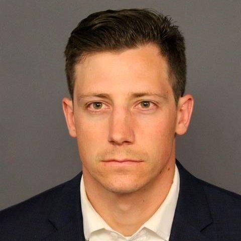 Dancing FBI agent faces charges