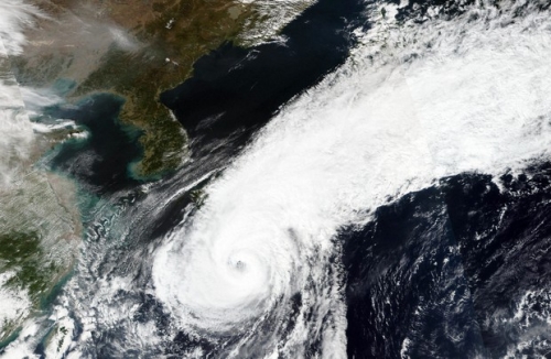 Over 8,000 people to be evacuated in Japan as storm Chan-hom looms