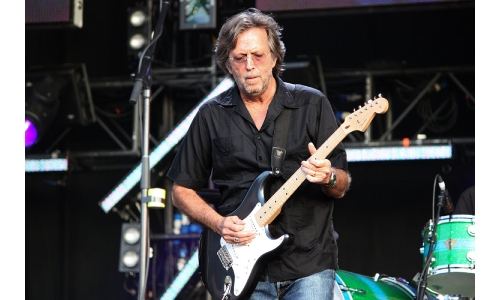 Eric Clapton leaves Bahrain spellbound