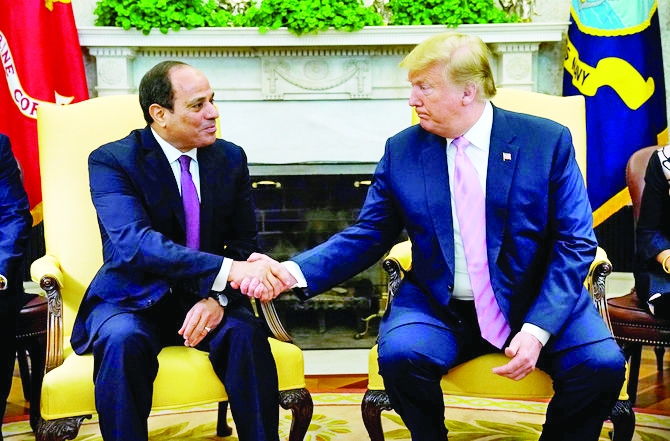 Trump backs Sisi 