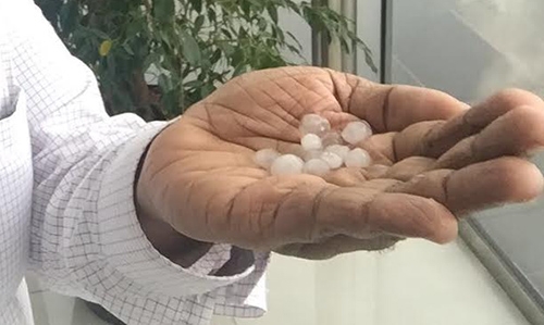 Hailstones falling in Bahrain