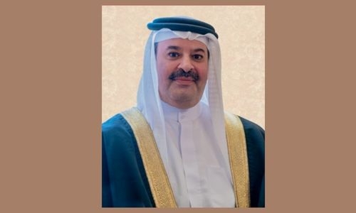 Crown Prince Court President commends Bahraini womens’ achievements