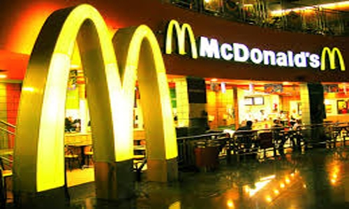 McDonalds's hit by European consumers' anti-trust complaint