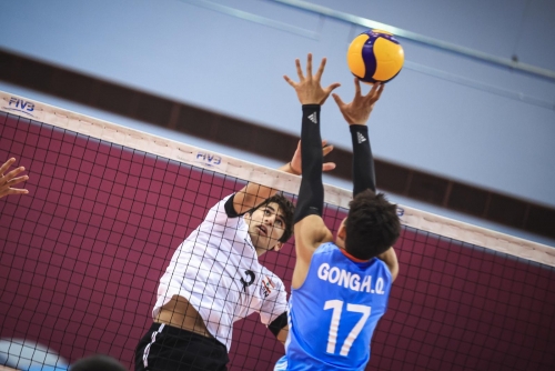 U18 Volleyball: Lebanon fell to China
