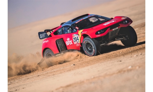 Loeb keeps Dakar pressure on leader