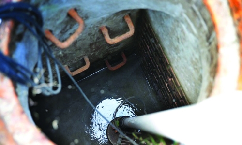 Child falls to death in 273-metre water well
