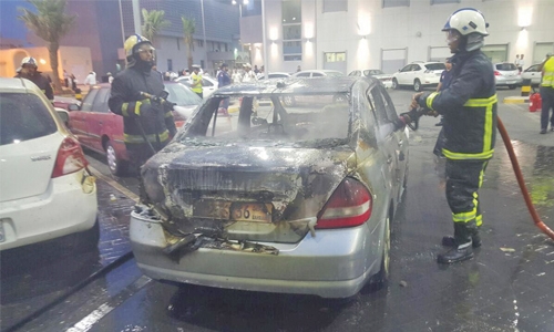 Fire at Salmaniya Medical Complex parking lot