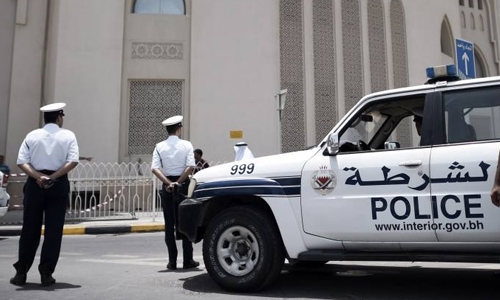 Bahraini men jailed for posing as police