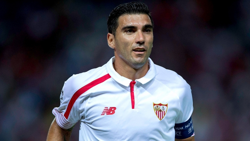 Former Sevilla star Reyes killed in car crash 