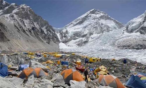 Two Indian climbers die on world’s third highest mountain