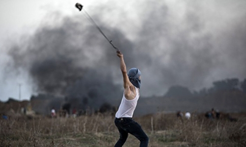 Israel clashes with Palestinians on Gaza border