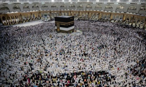 Saudi Arabia enforces penalties for unauthorised Hajj performances