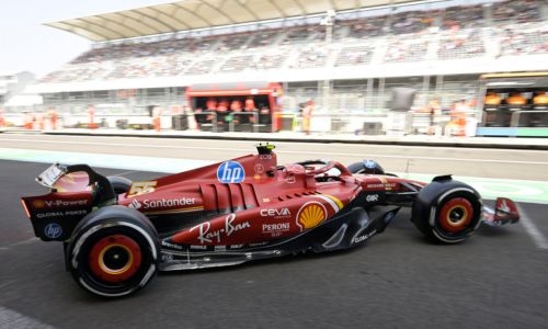 Sainz tops times as Russell crashes in Mexico GP practice