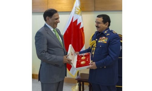 HM King Hamad hails solid Bahrain, Pakistan ties and cooperation