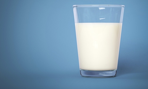 Saudi student offers poisoned milk to classmates