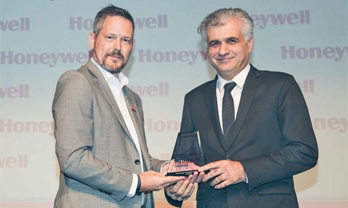 Gulf Air wins three IT awards