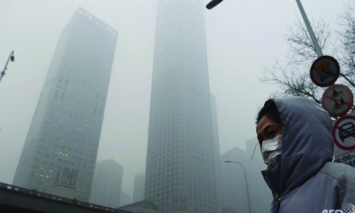 Toxic smog brings nightmare 'white Christmas' to Beijing