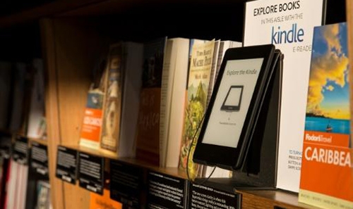 Amazon goes upscale with new Kindle e-reader