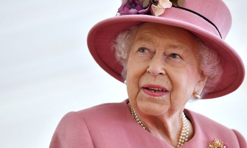 Queen Elizabeth told to rest for at least two more weeks