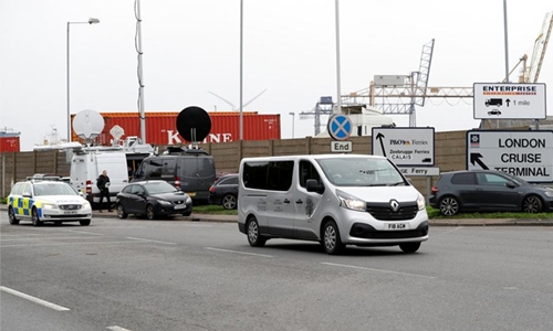 Fresh UK arrests over 39 dead found in truck