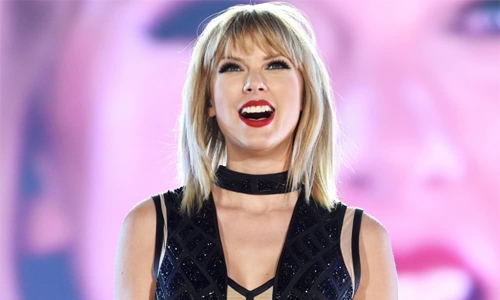 Taylor Swift uses music muscle to seek higher payouts for others