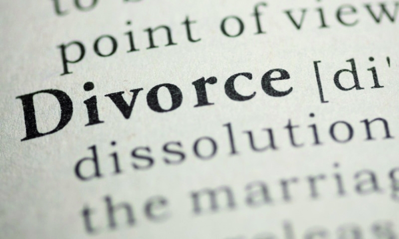 Woman pays back BD8000 dowry to obtain divorce 