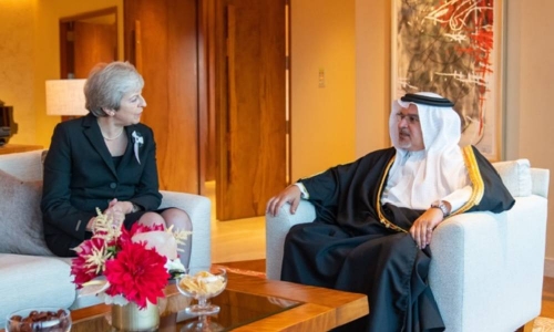 Bahrain Crown Prince and PM meets former UK PM
