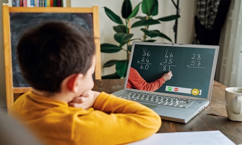 Bahrain parents ‘highly satisfied’ with virtual lessons for children with learning difficulties