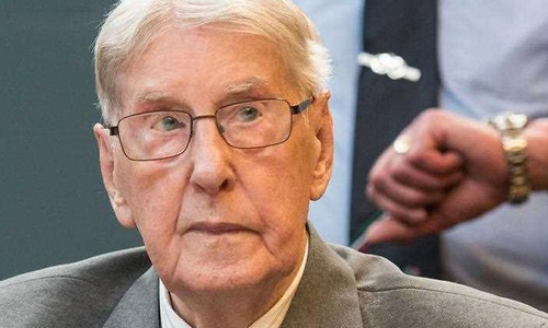 Ex-SS guard convicted for complicity in Auschwitz murders