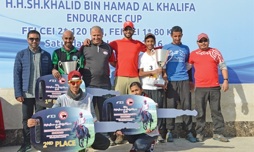 Shaikh Nasser honours race winners