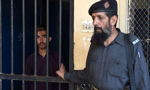 Pakistan police arrest man for gruesome 