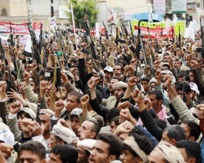 UN to mediate Yemen peace talks, rebel rockets hit market