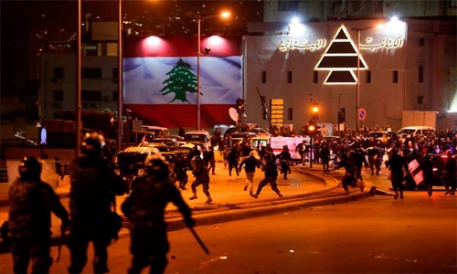 Amnesty Int'l reprimands France over weapons used against peaceful protesters in Lebanon